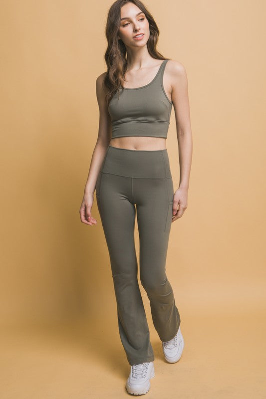 Active Leggings with Side Pockets