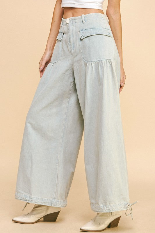 Wide Leg Mid Rise Jeans