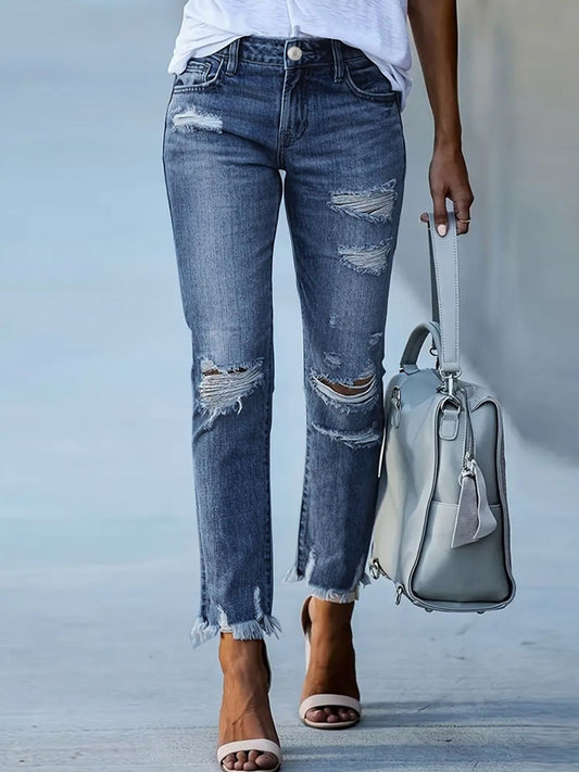 Distressed Jeans with Pockets