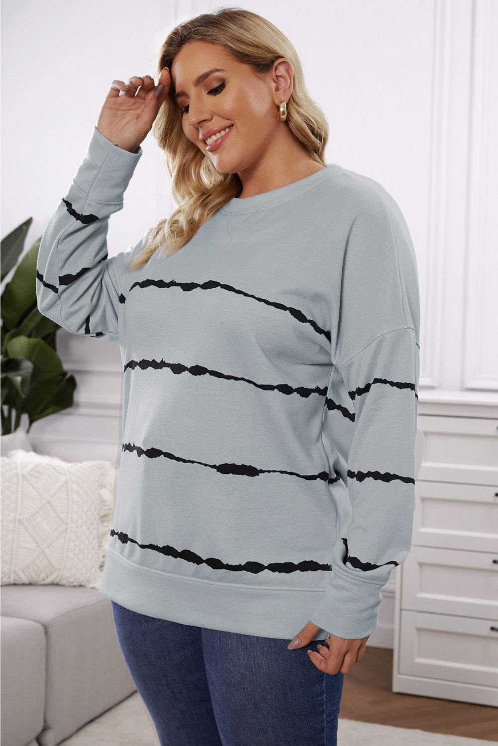 Round Neck  Sweatshirt