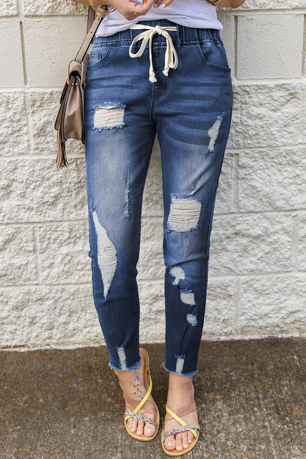 Raw Hem Jeans with Pockets