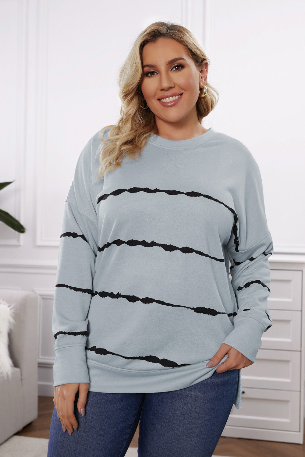 Round Neck  Sweatshirt