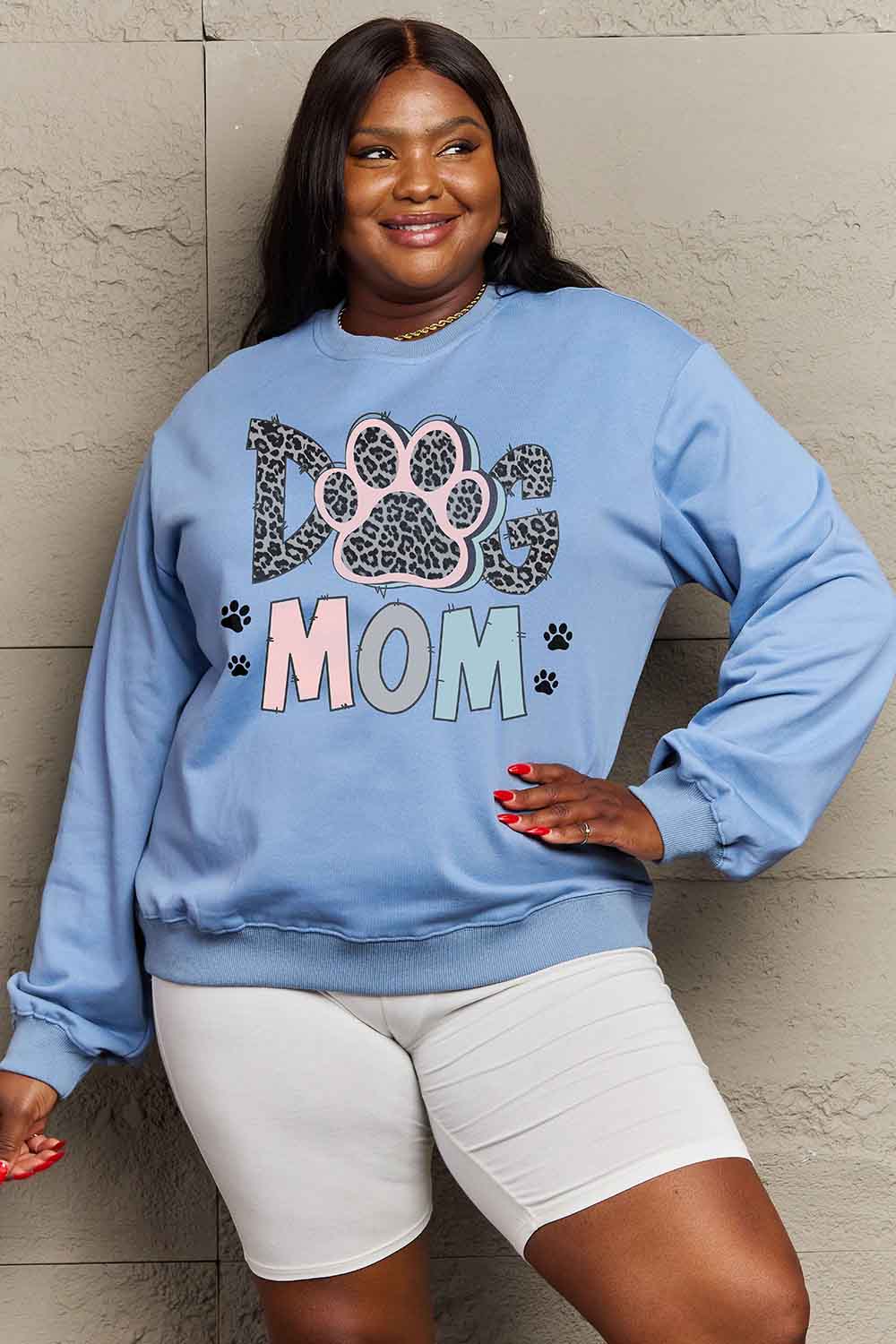 DOG MOM  Sweatshirt