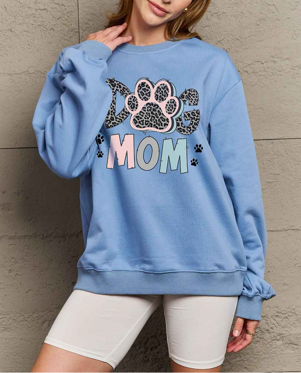 DOG MOM  Sweatshirt