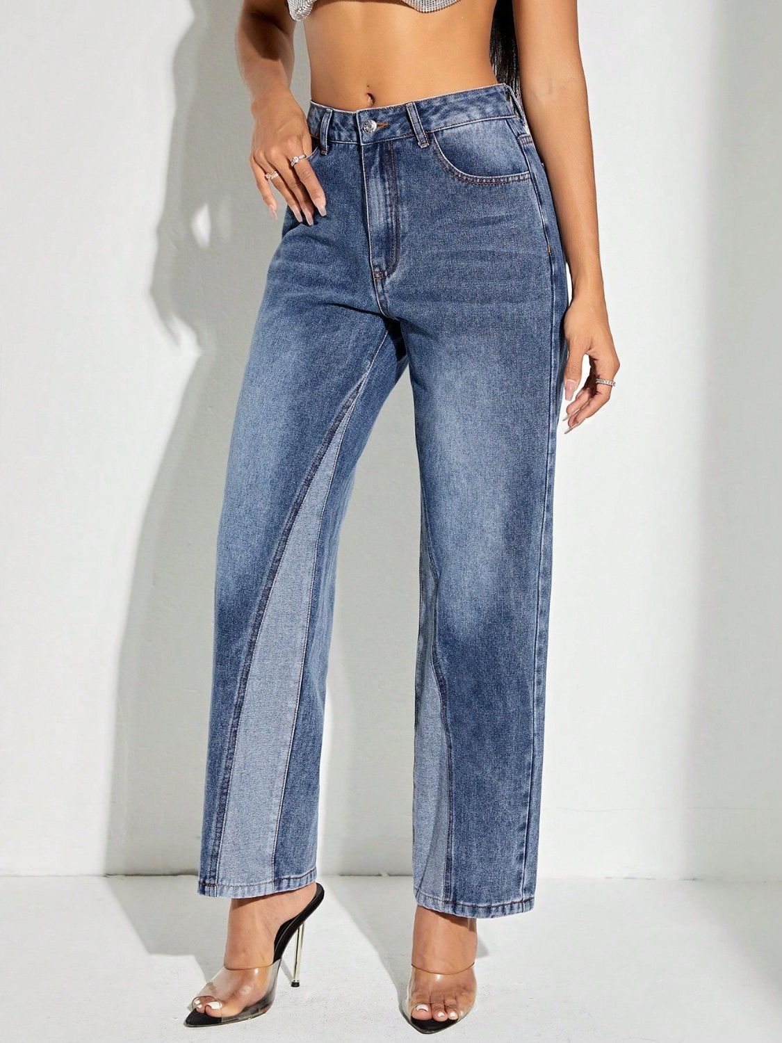 Straight Jeans with Pockets