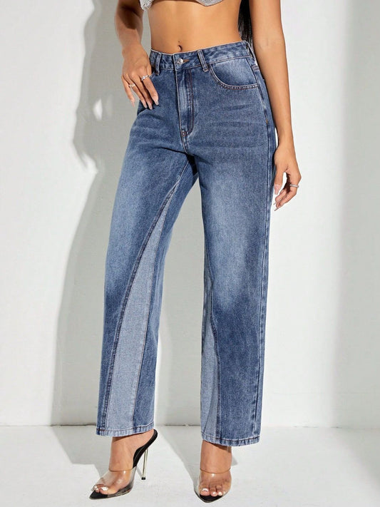 Straight Jeans with Pockets