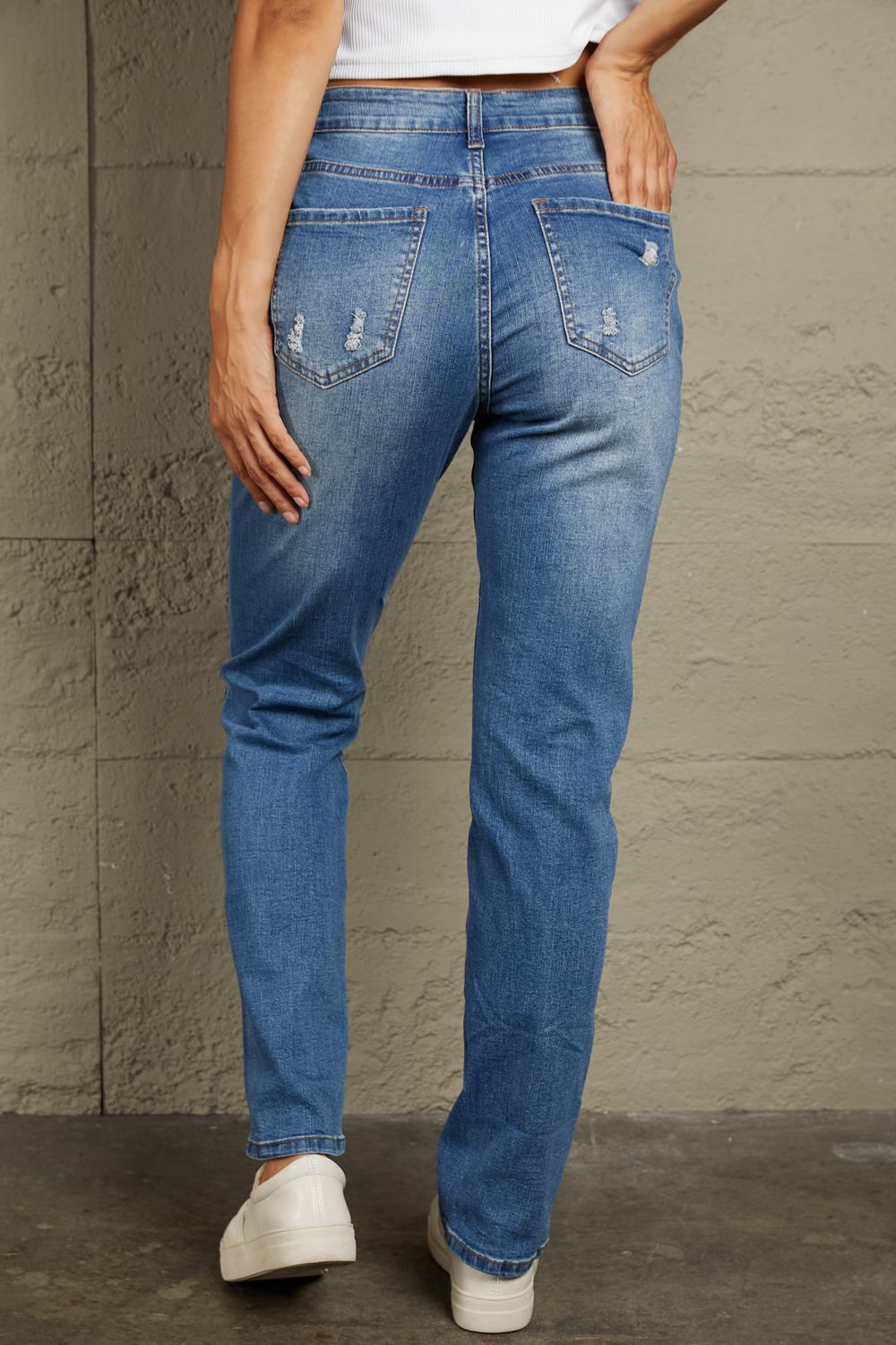 Mid Waist Distressed Jeans